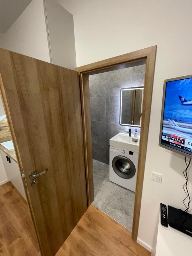 Airport Apartment 29 Self Check-In Free Parking วิลนีอุส ภายนอก รูปภาพ