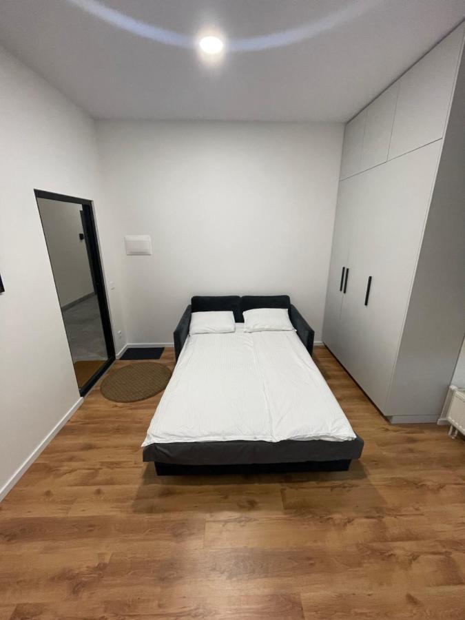Airport Apartment 29 Self Check-In Free Parking วิลนีอุส ภายนอก รูปภาพ